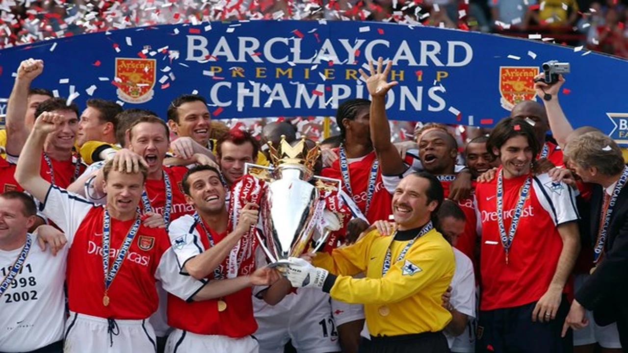 أرسنال يطارد لقب الدوري الإنجليزي بعد ثلاثية الوصافة في مشوار بحثه عن التتويج